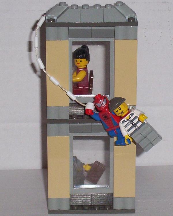 spidey_vignette_1.jpg