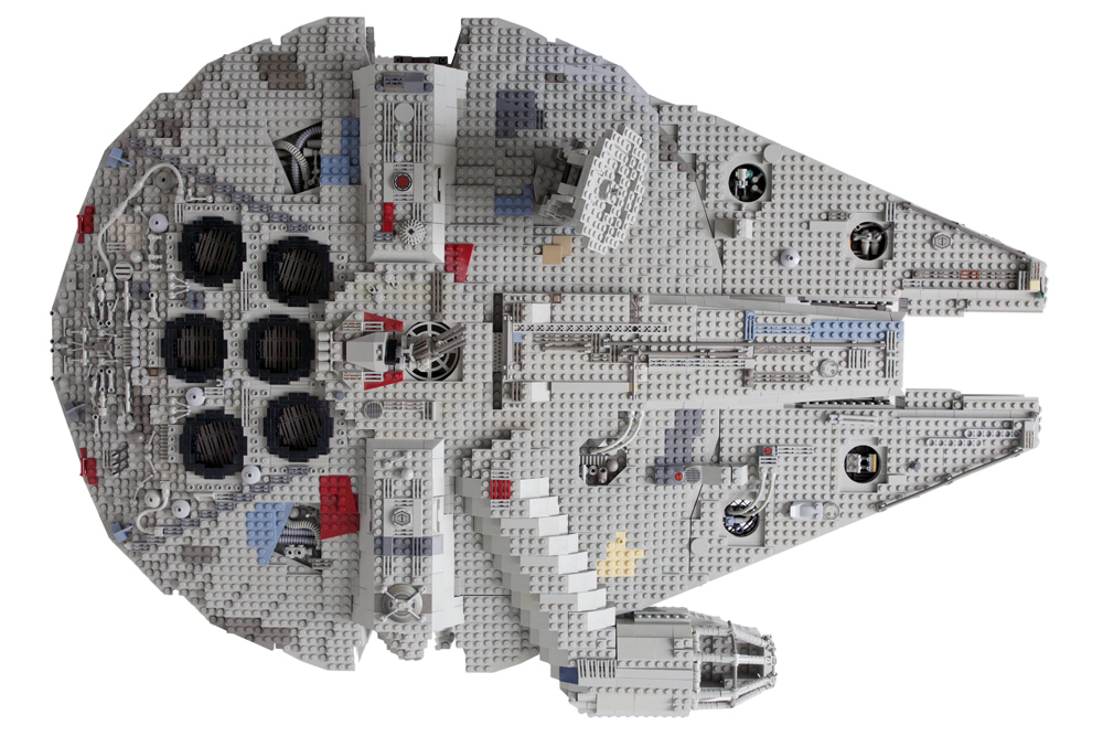 20130401_doe_millenium-falcon-03.jpg