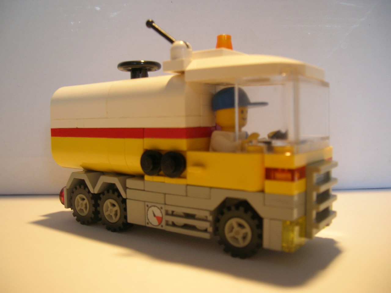 tanker4.jpg