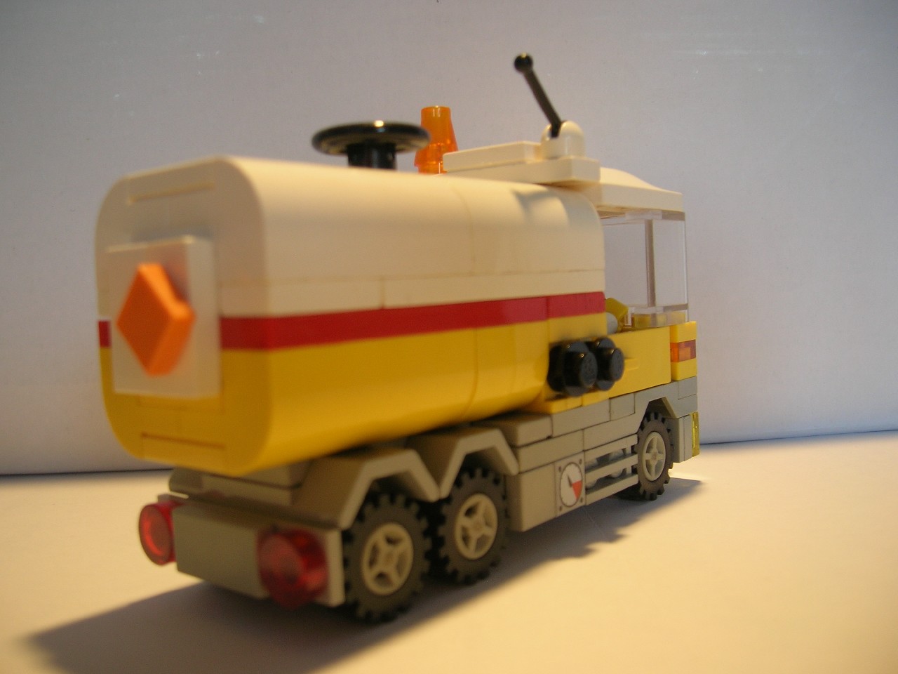 tanker5.jpg
