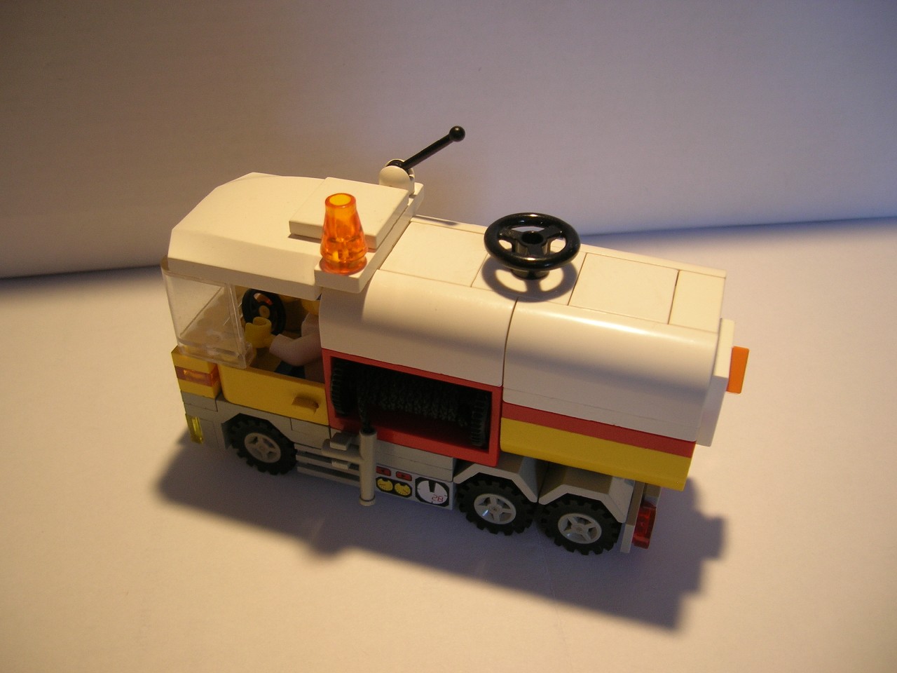 tanker7.jpg