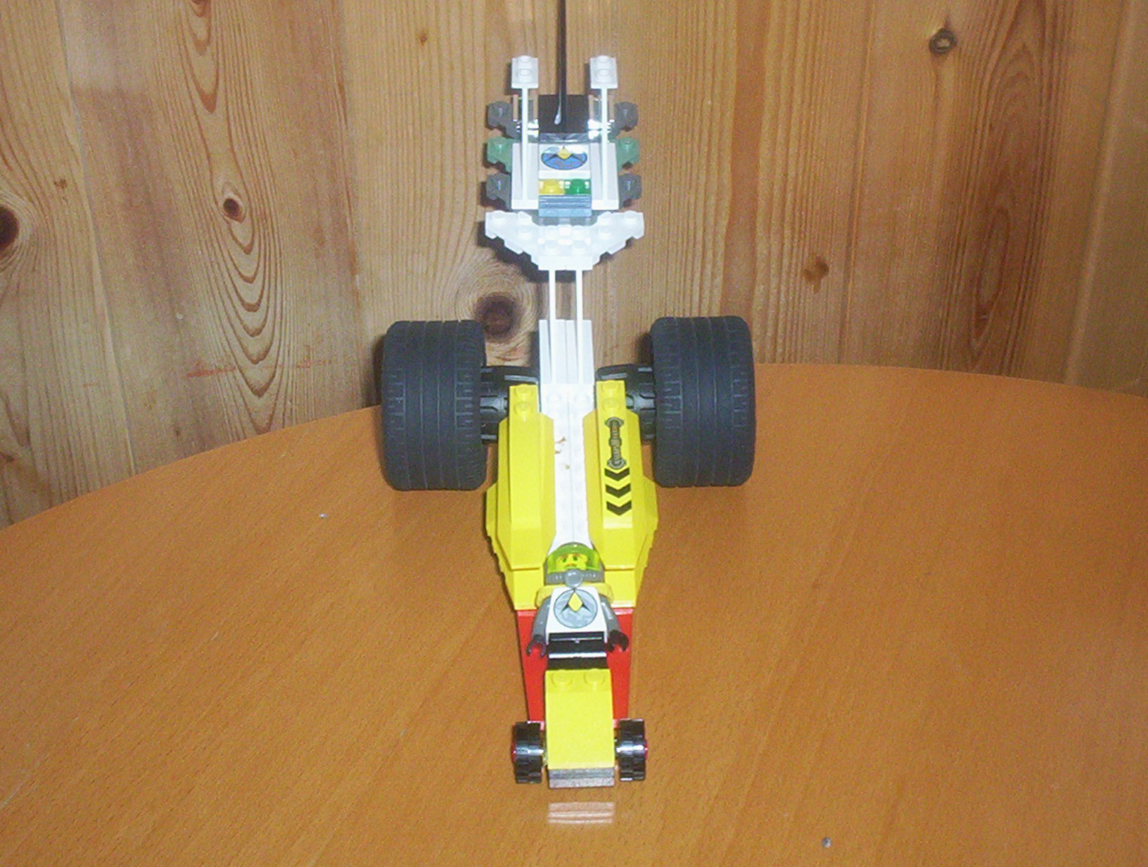 my_lego_dragster_002.jpg