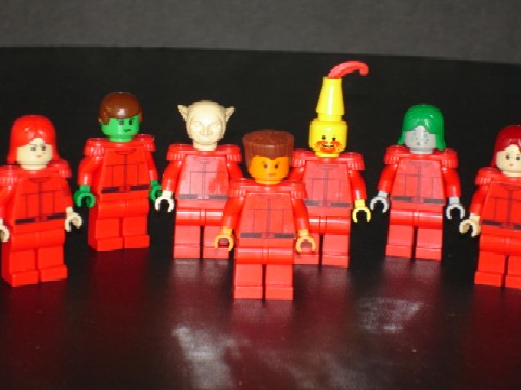 alien_officers.jpg
