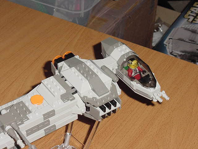 4.0-b-wing-top-left.jpg
