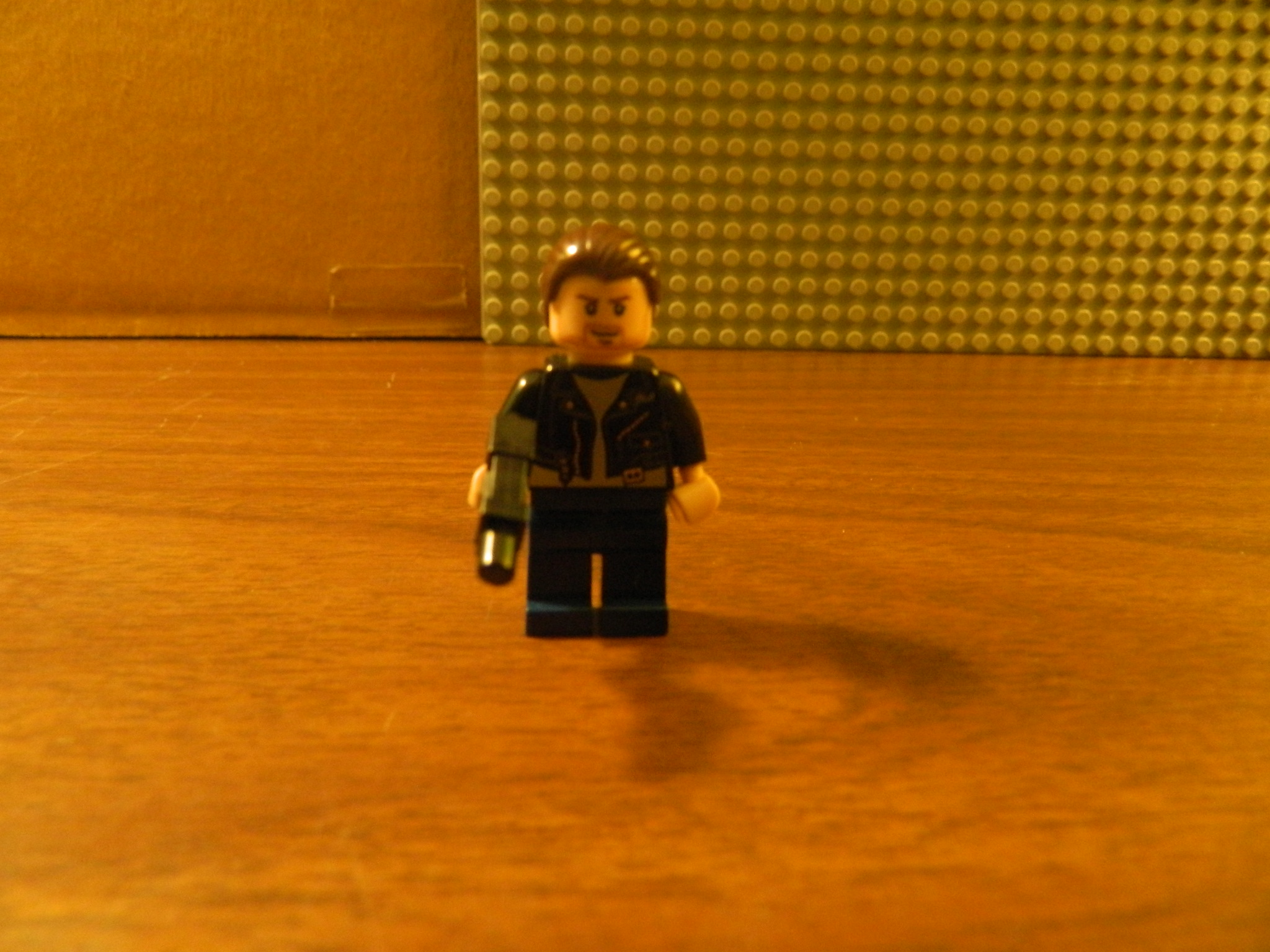 dyalan_massett_black_leather_jacket_minifigure_veiw_1.jpg