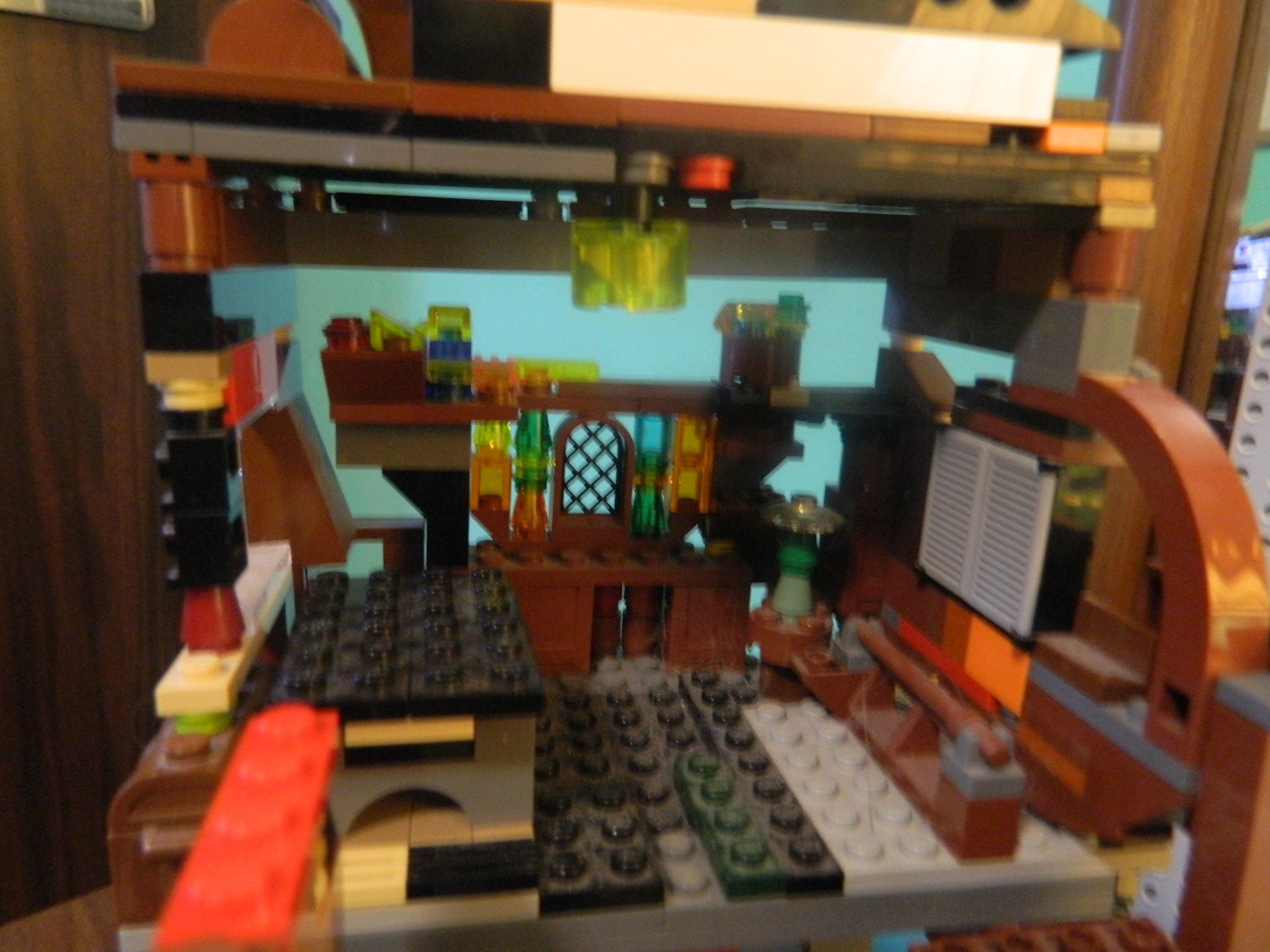bates_house_hallway_veiw_2.jpg