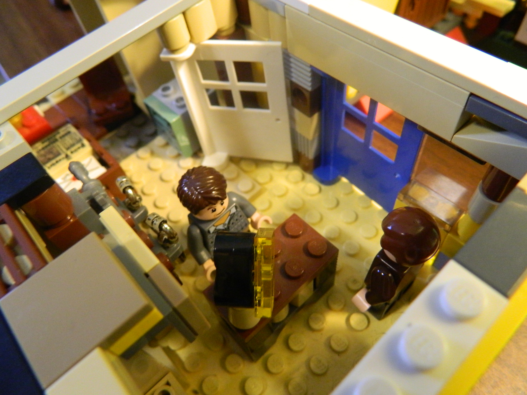 norman_talking_to_sheriff_romero.jpg