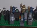 draculas_castle_minifigures_closeup_4.jpg