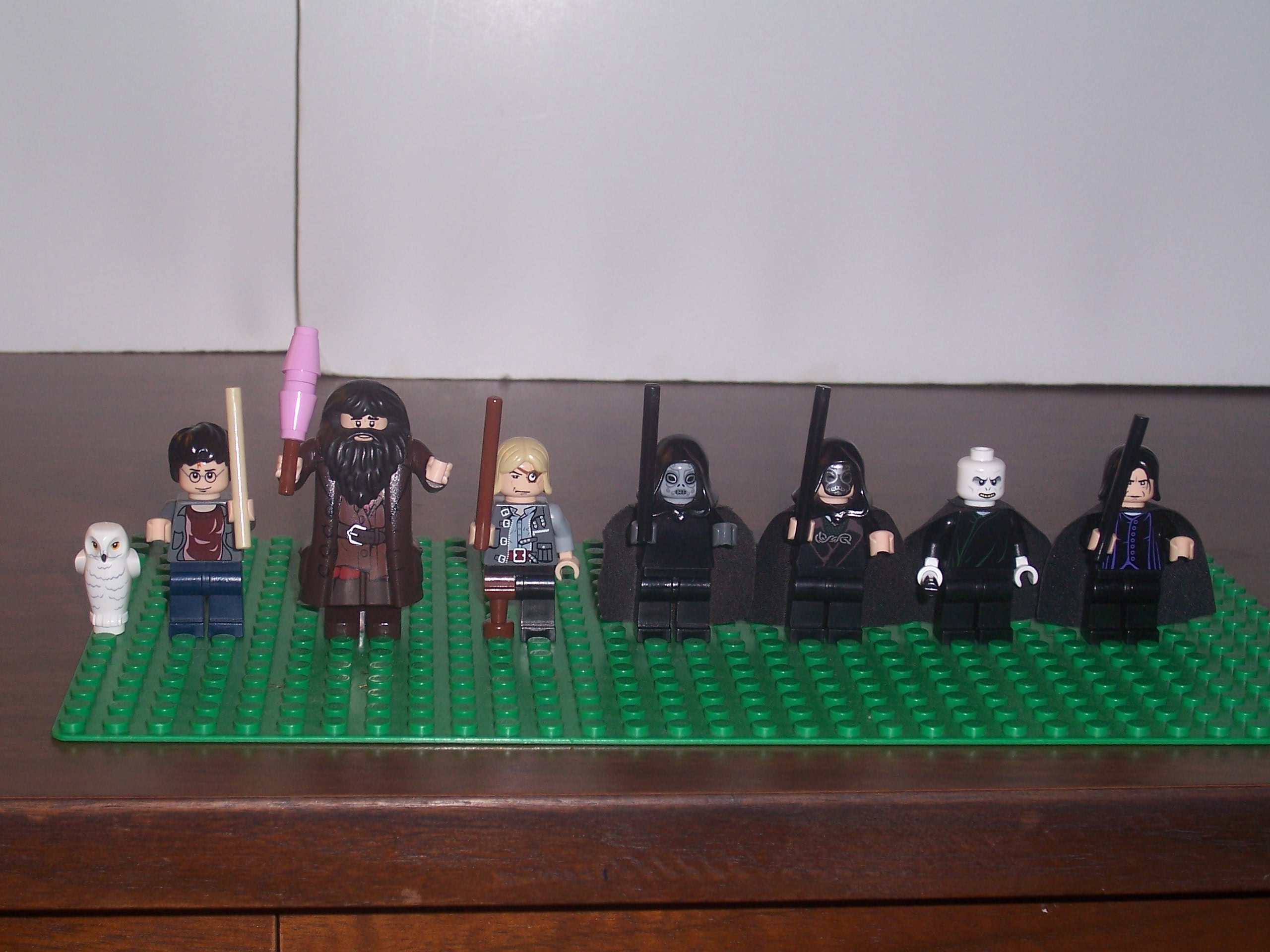 the_seven_potters_chase_minifigures.jpg