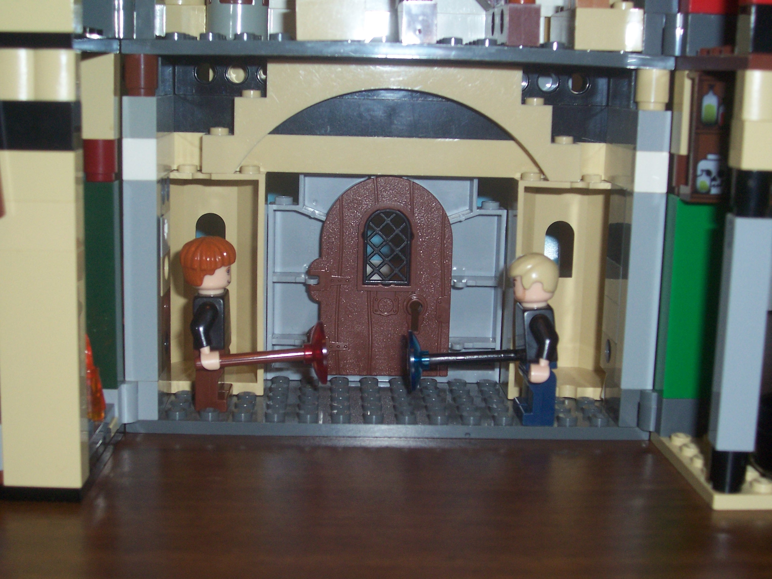 front_entrance_of_hogwarts_veiw.jpg