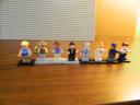 raptor_pen_minifigures.jpg