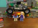 grant_and_lex_hide_behind_car_2.jpg