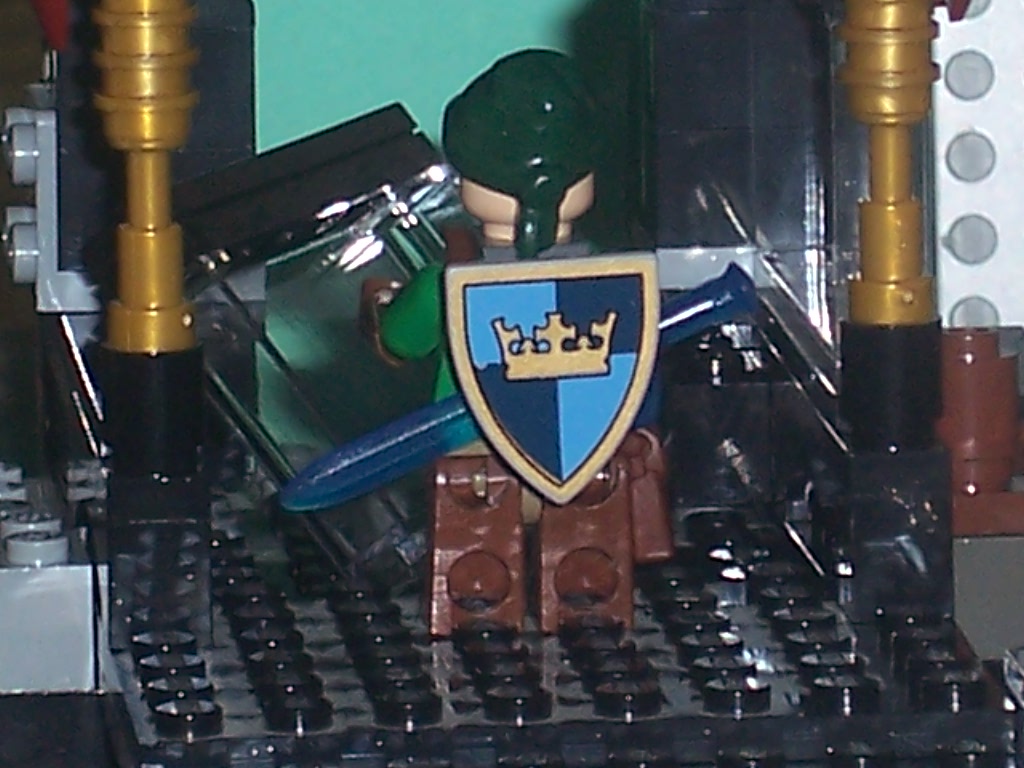 link_walking_through_ganons_tower_2.jpg