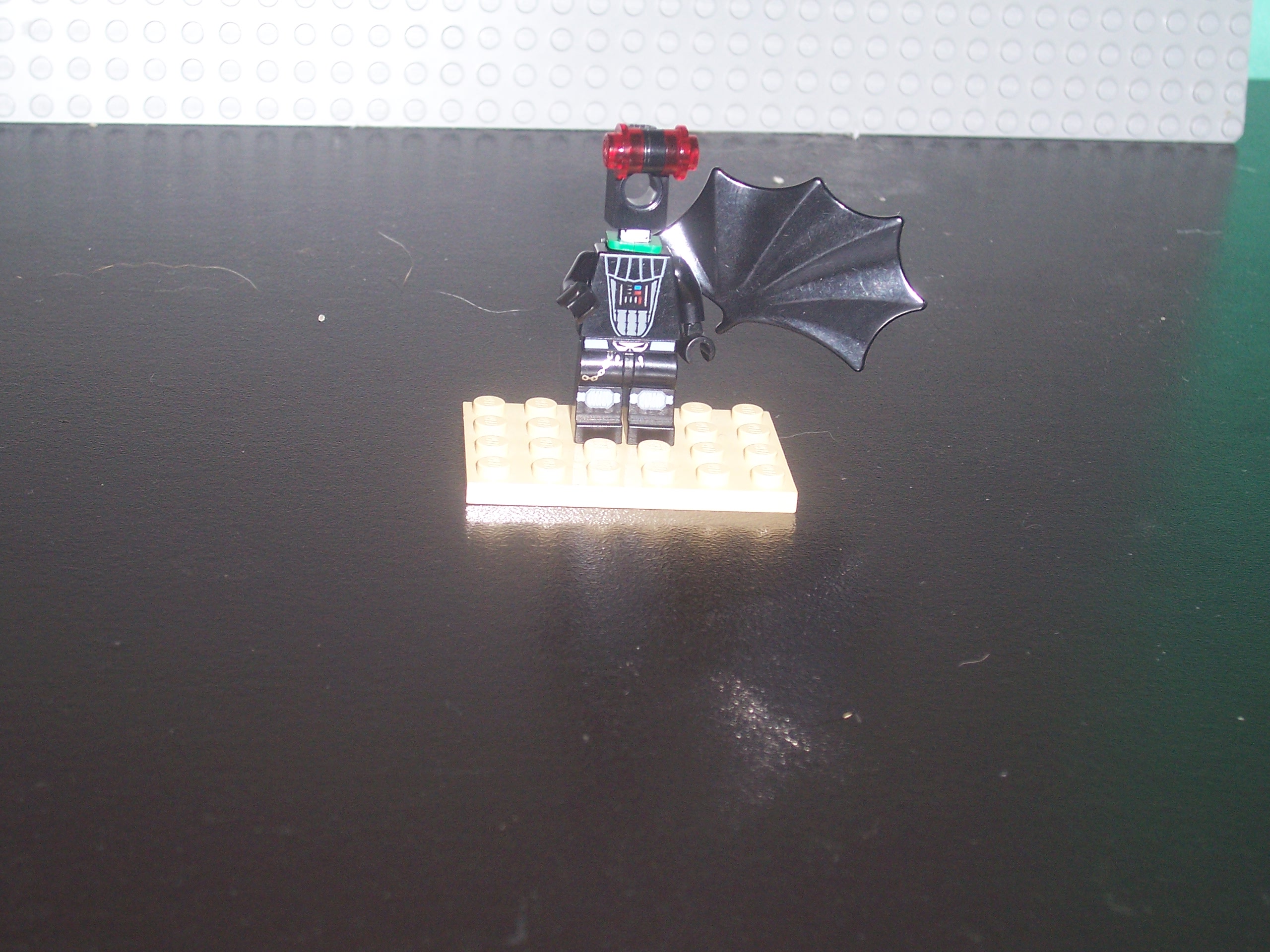 twilight_realm_beast_1_minifigure.jpg