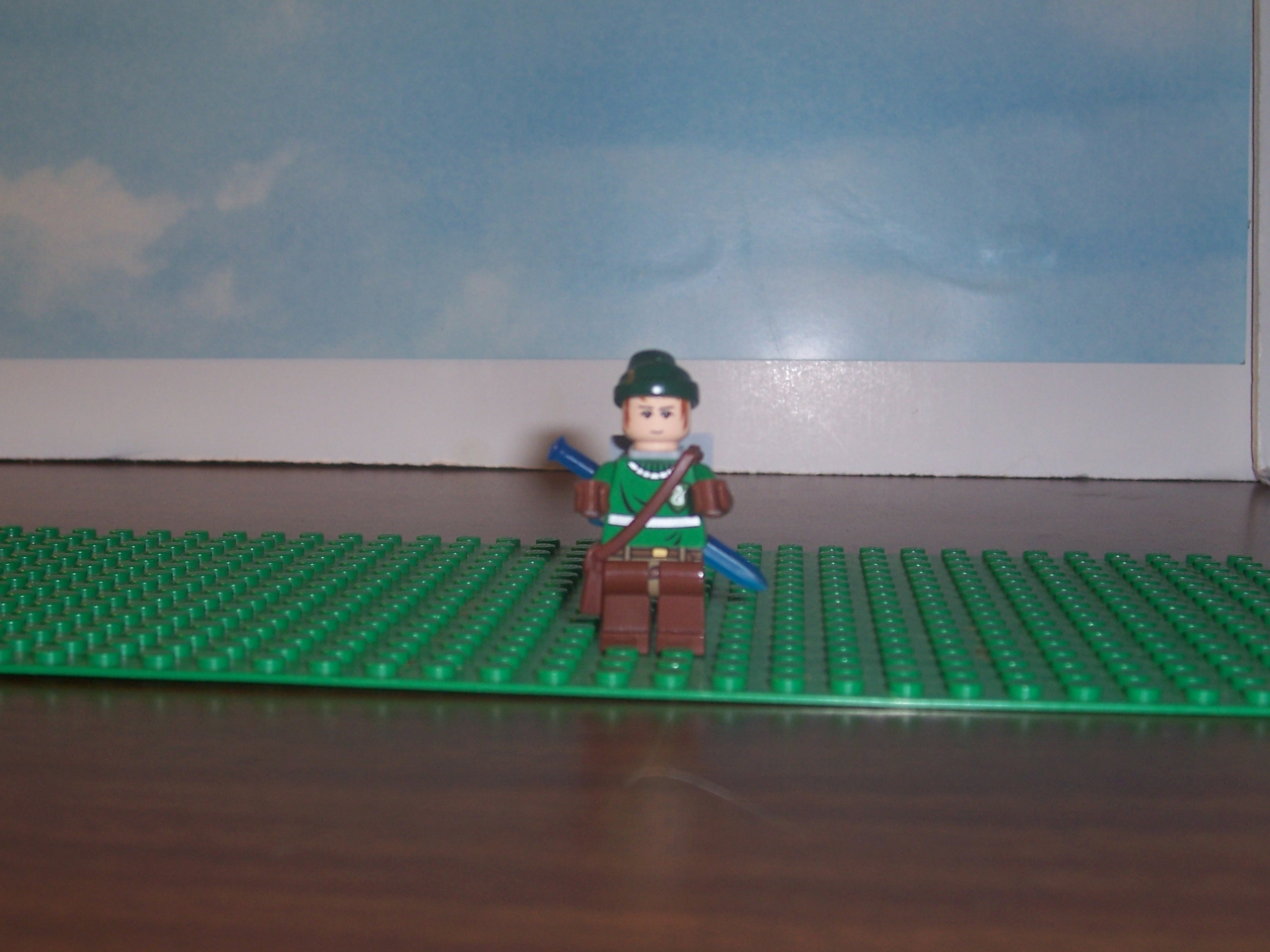 link_minifigure_front_veiw.jpg