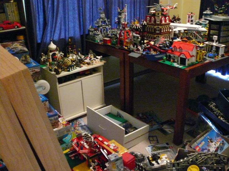 lego_room_2.jpg