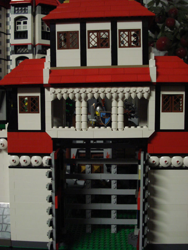 crown_castle_-_gates_opened.jpg
