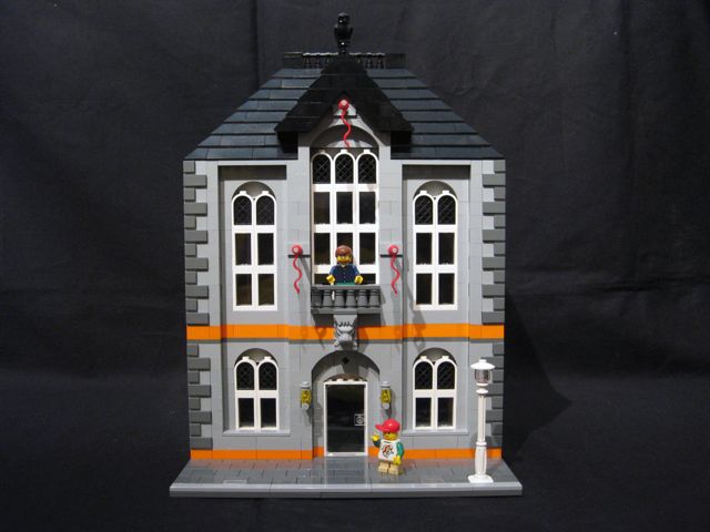 moc_lego_college_front.jpg