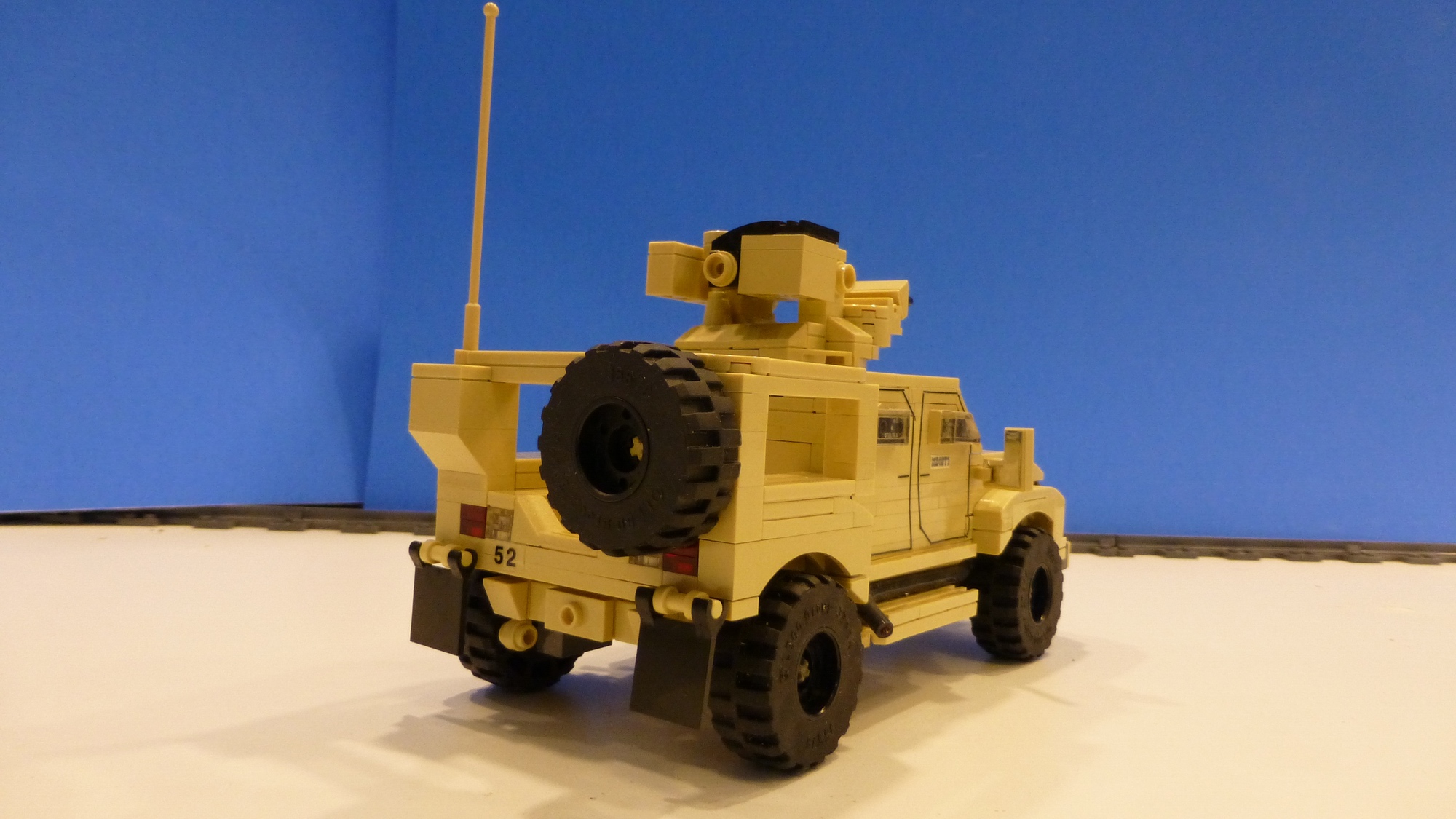 j3.jpg