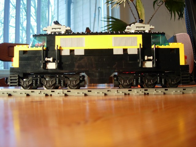 ns1200_v1a_003.jpg