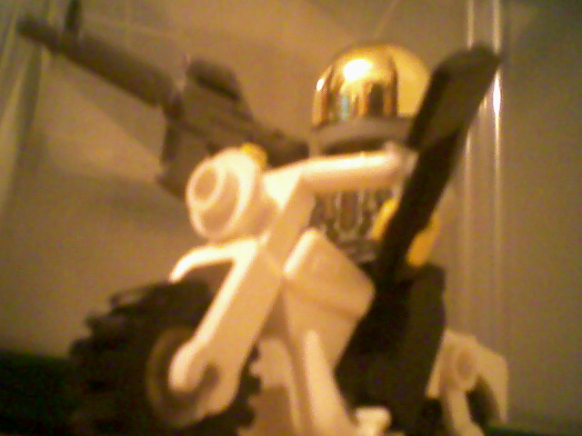 apoc_convoy_white_biker.jpg