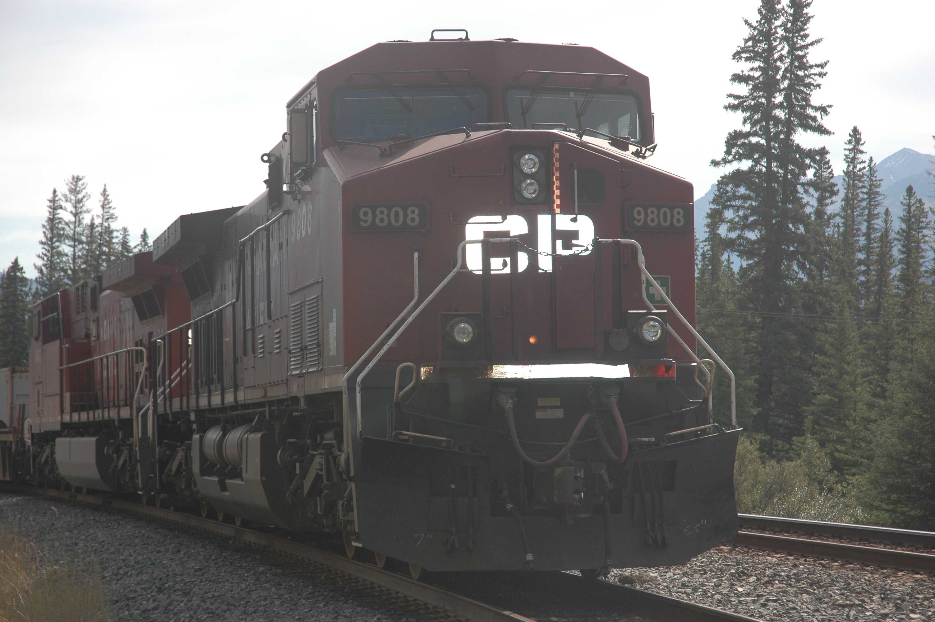 cp_freight_engine_ac4400cw_cp9808_cp9803_main.jpg