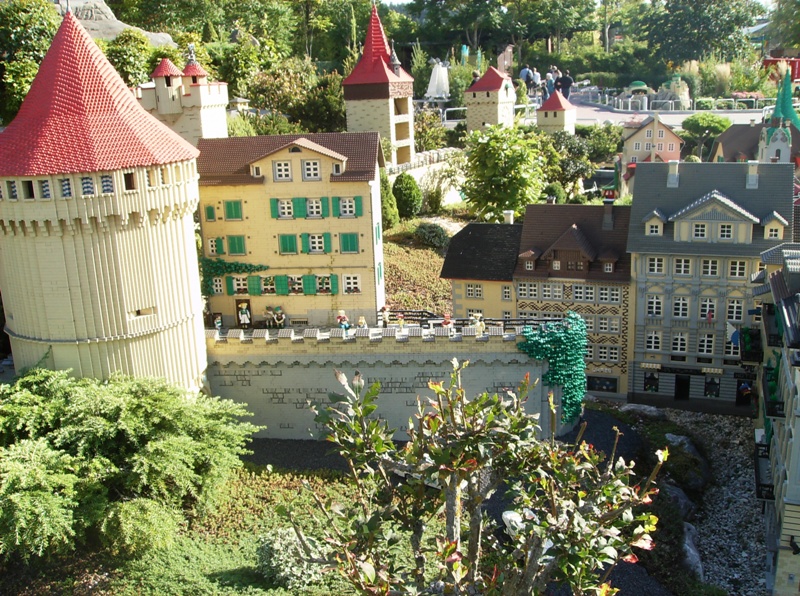 miniland013.jpg