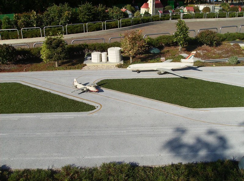 miniland073.jpg