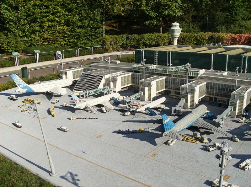miniland075.jpg