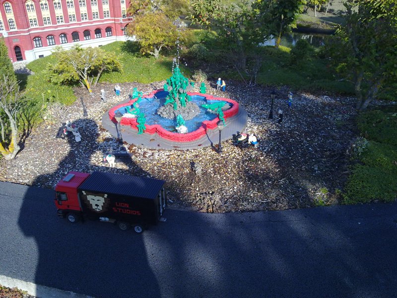 miniland143.jpg