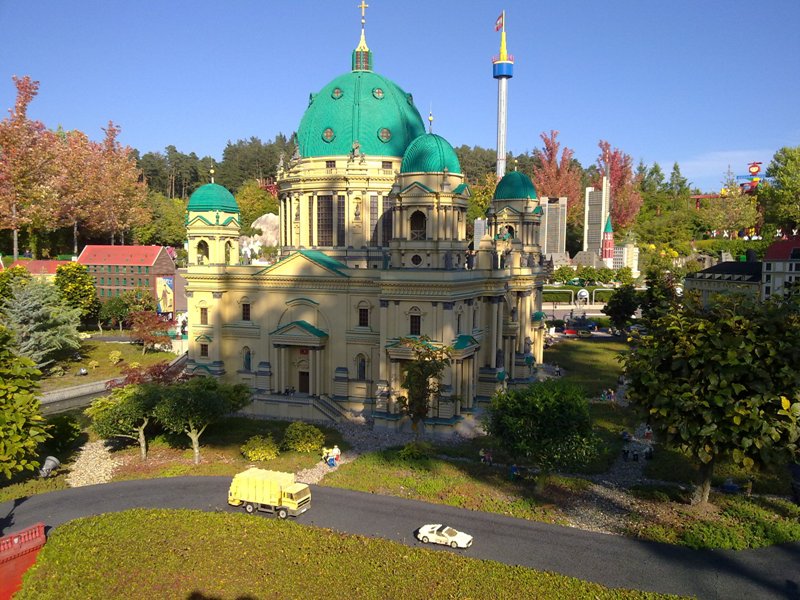 miniland148.jpg
