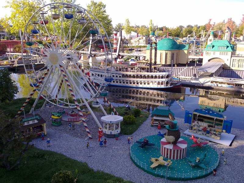 miniland183.jpg
