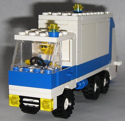 tlg-6693-garbagetruck-b.jpg