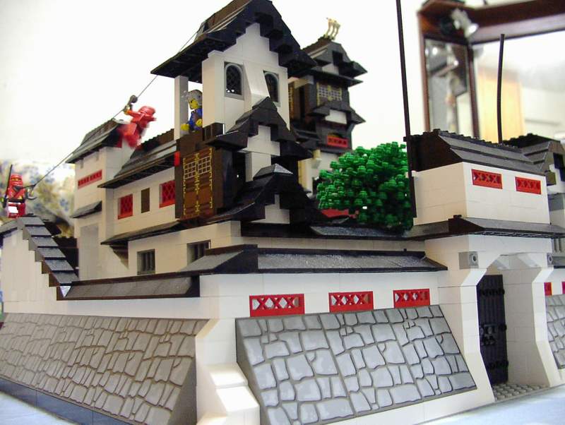 castle001.jpg
