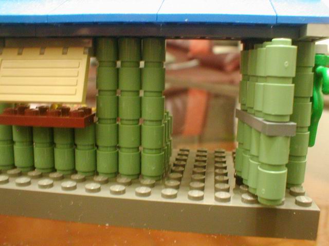 pb100039.jpg