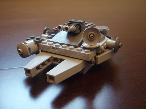 003_falcon2.jpg