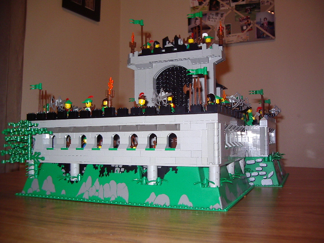 forestmenfortress01.jpg