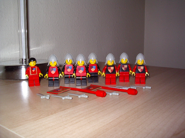 classicminifigs.jpg