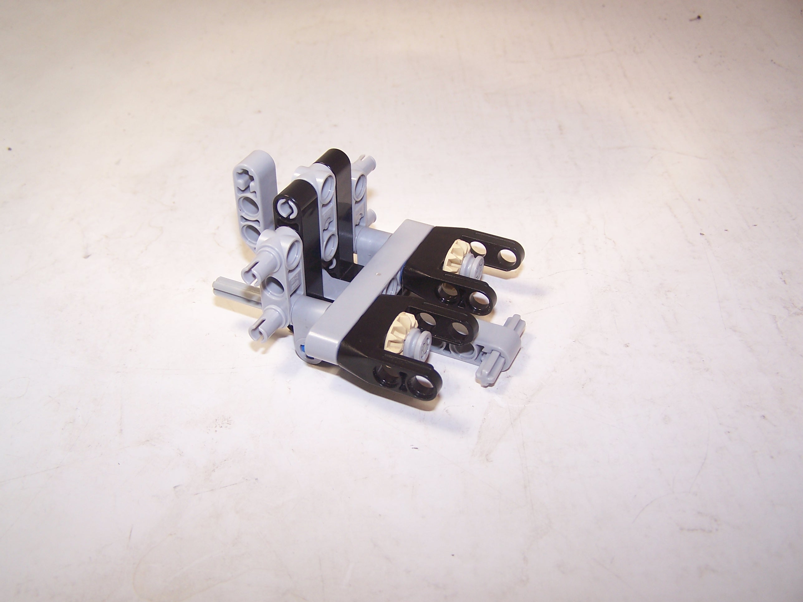 axle001.jpg