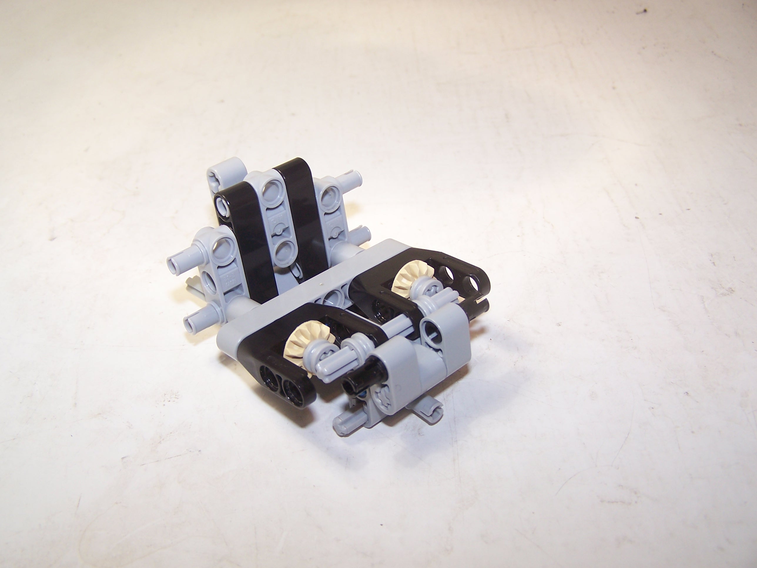 axle004.jpg