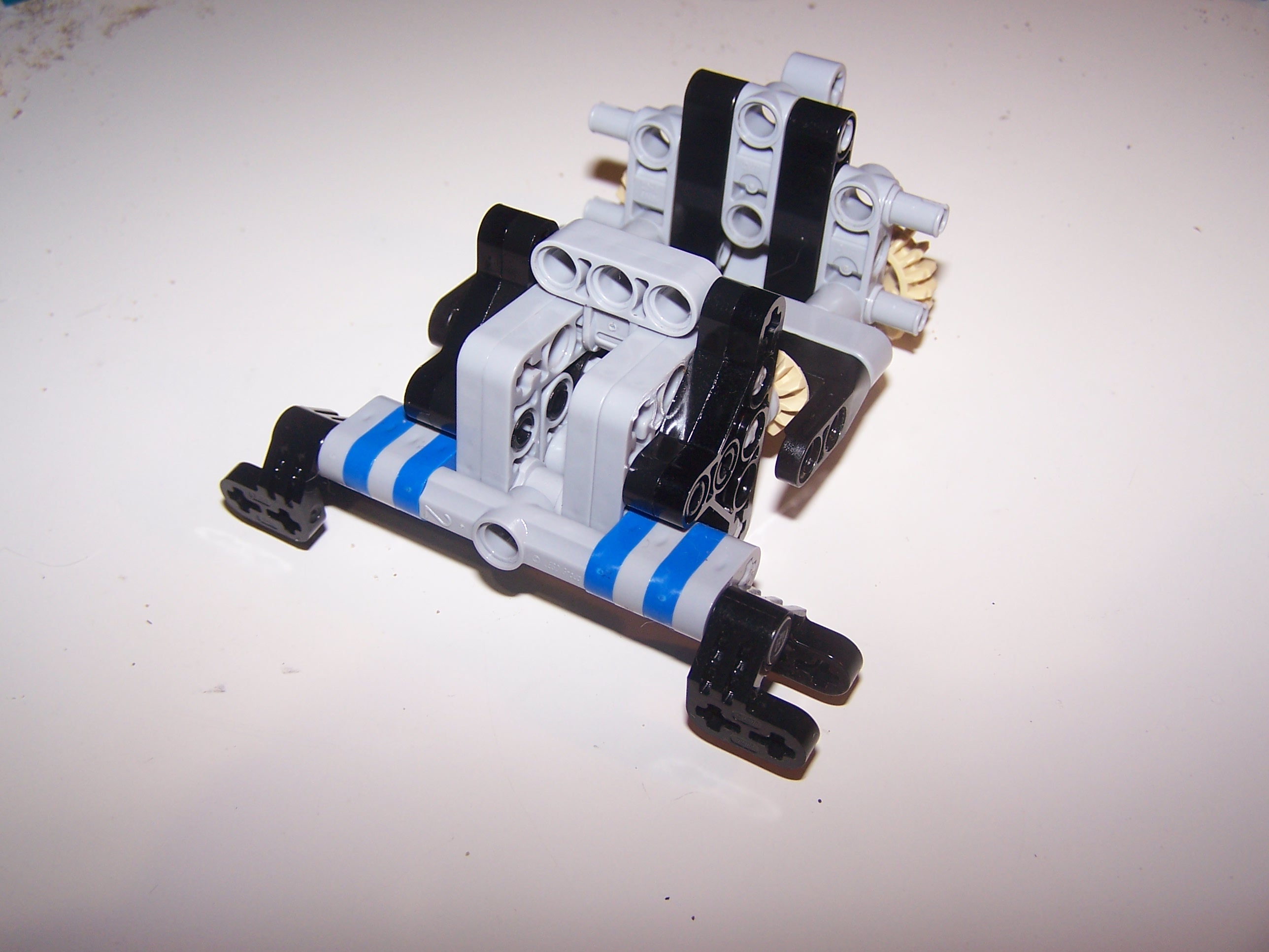 axle011.jpg