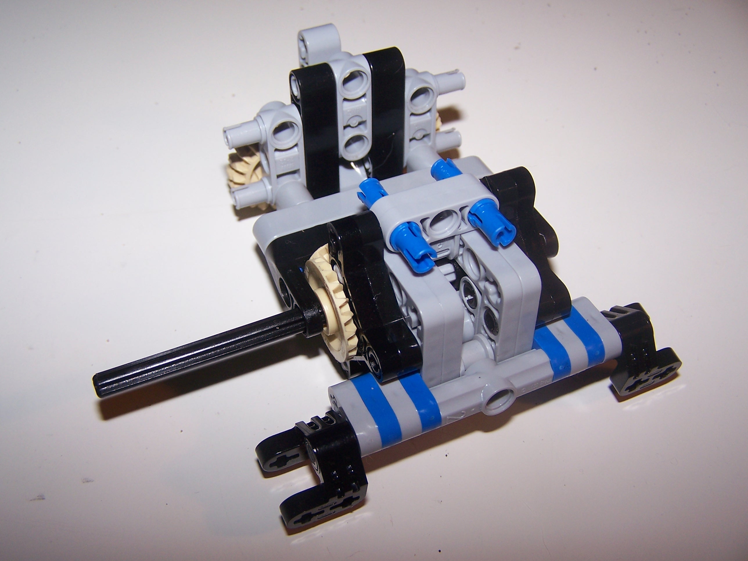 axle012.jpg