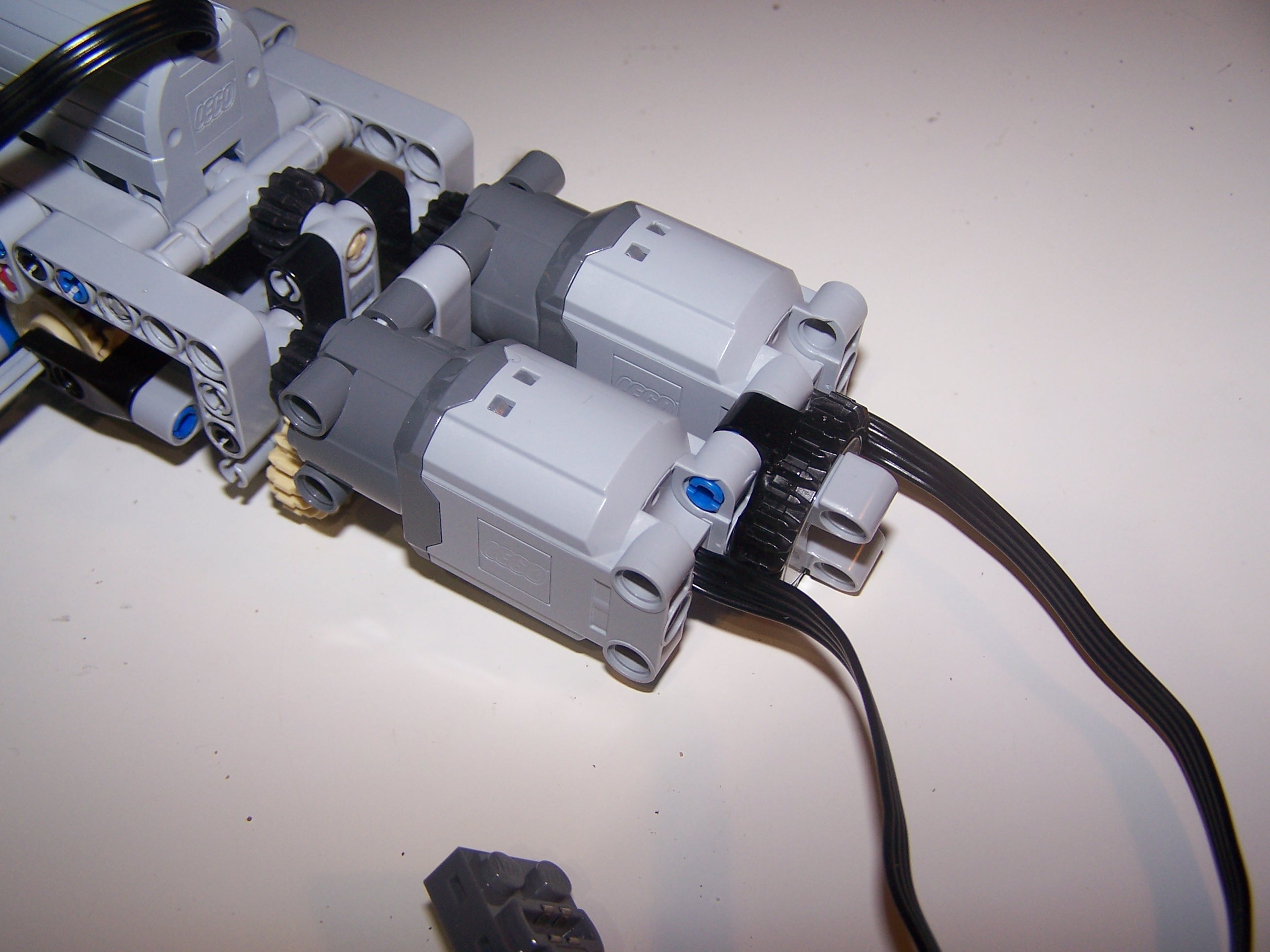 axle026.jpg