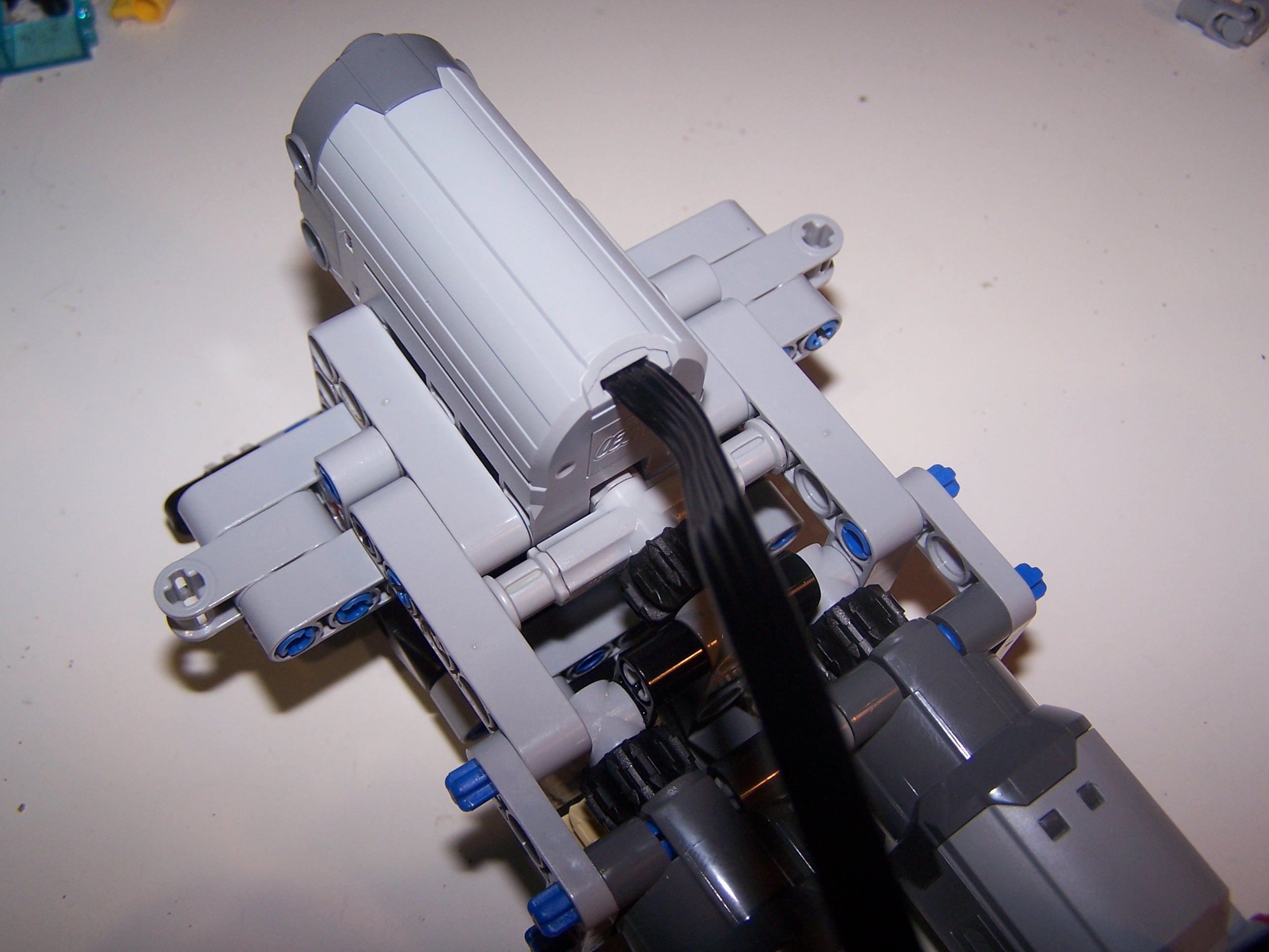 axle030.jpg