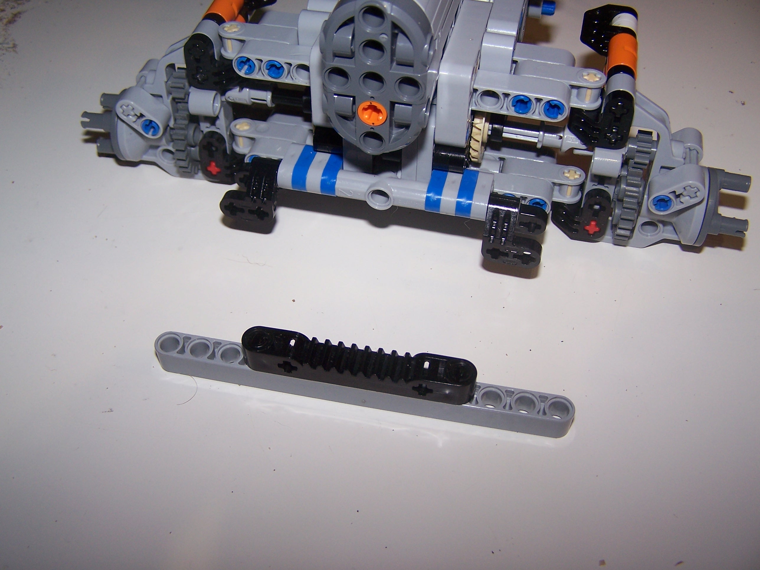 axle040.jpg