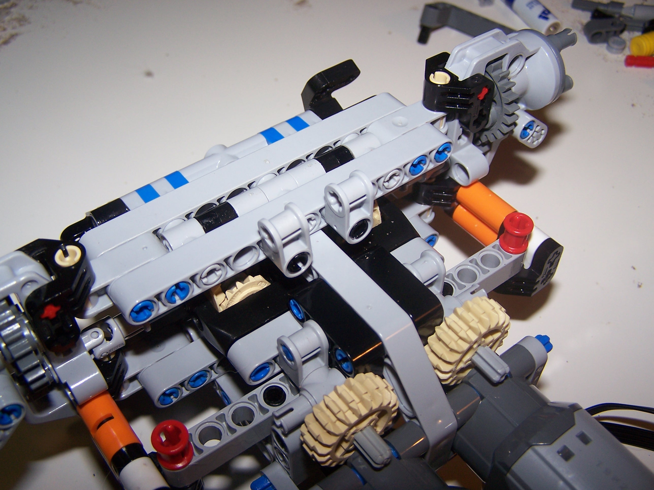axle043.jpg