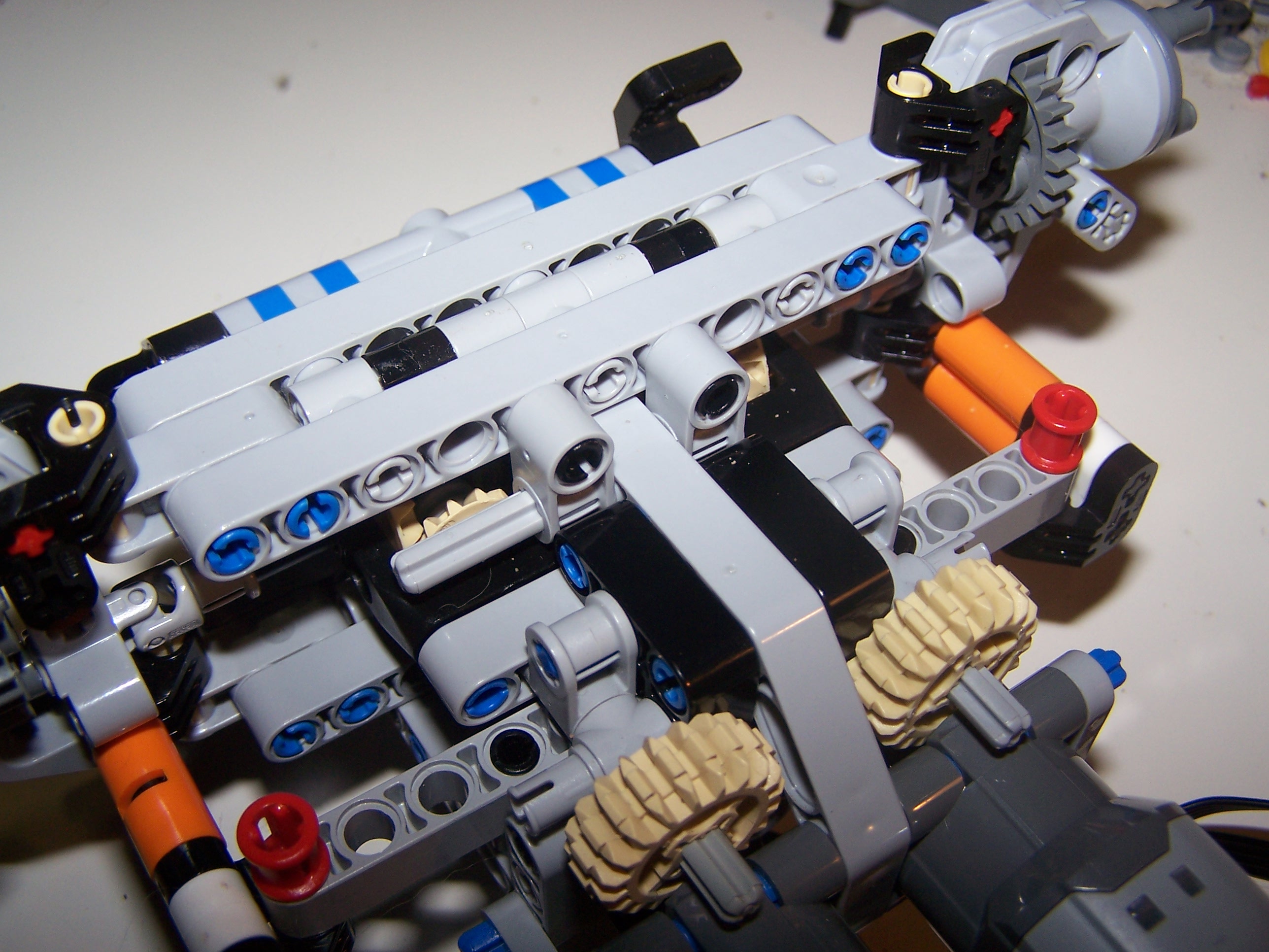 axle044.jpg