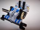 axle013.jpg