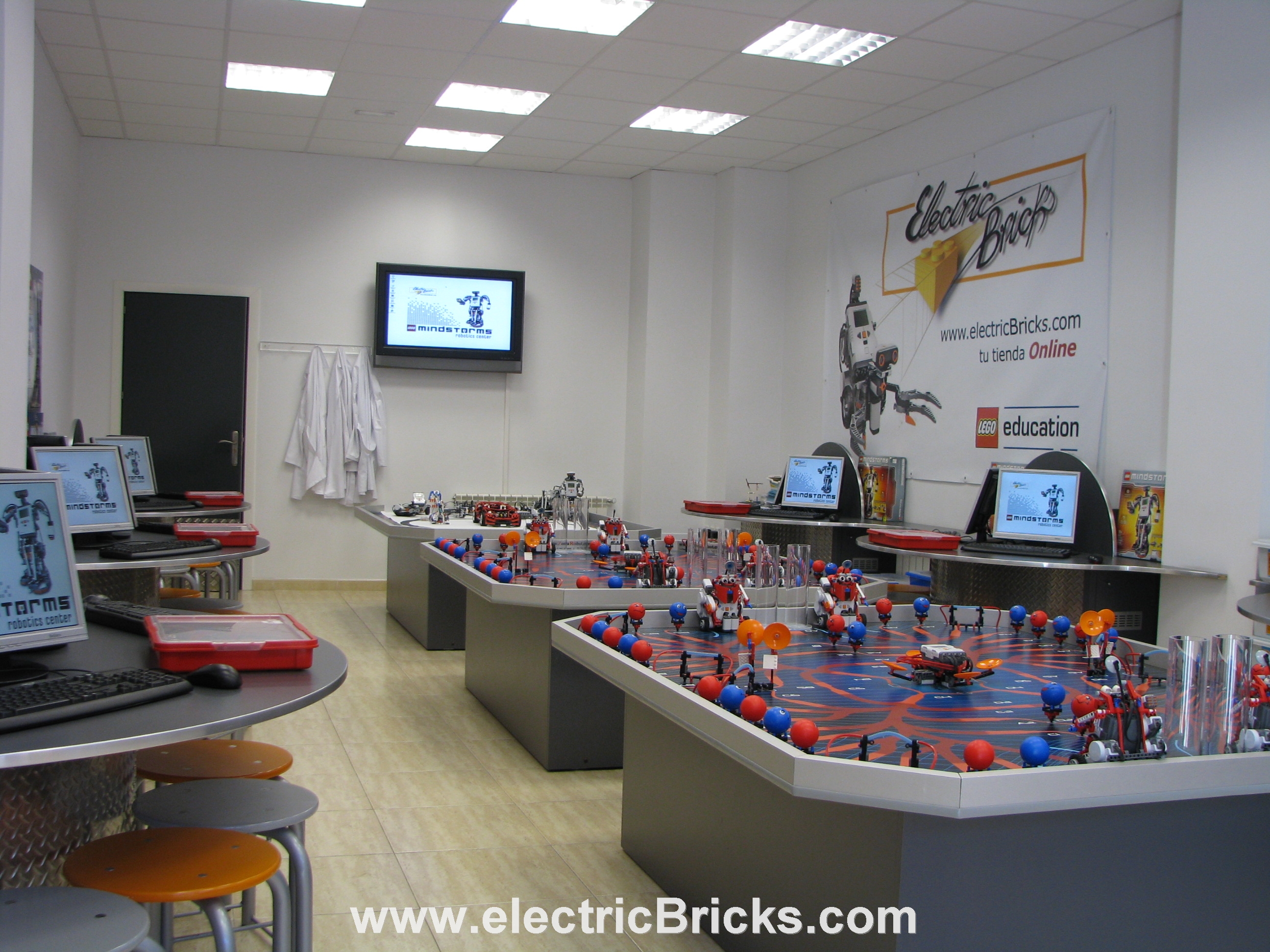 electricbricks_01.jpg