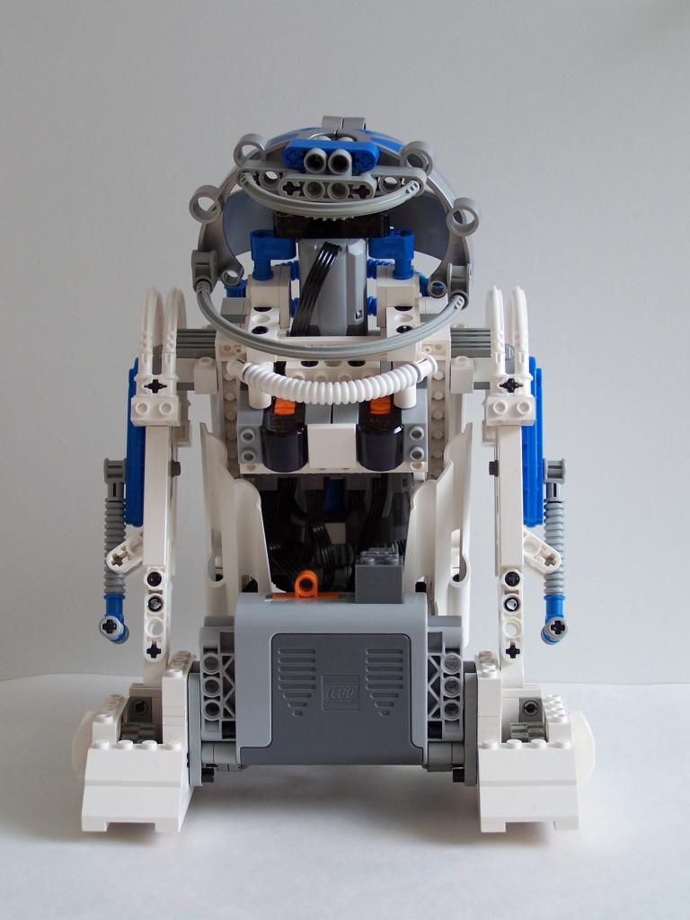 r2d2-006.jpg